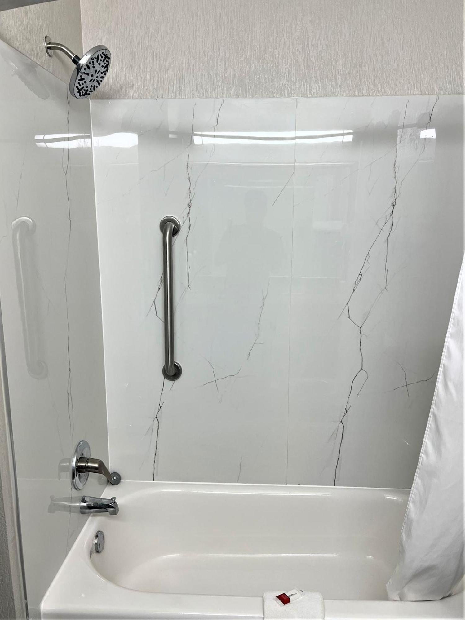 Days Inn By Wyndham Denham Springs-Baton Rouge East מראה חיצוני תמונה
