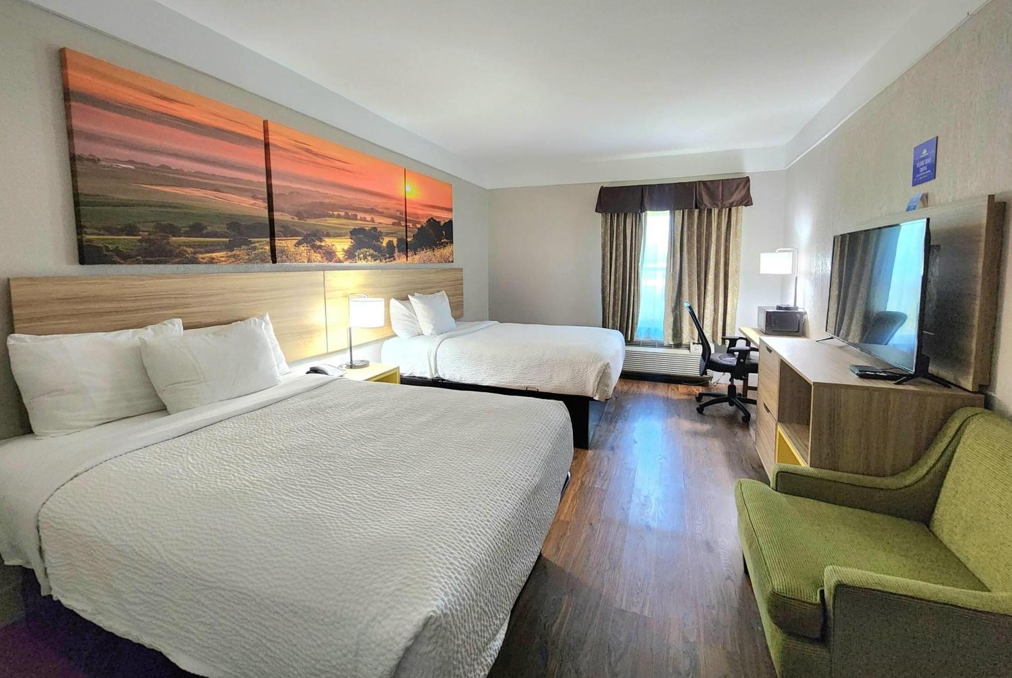 Days Inn By Wyndham Denham Springs-Baton Rouge East מראה חיצוני תמונה