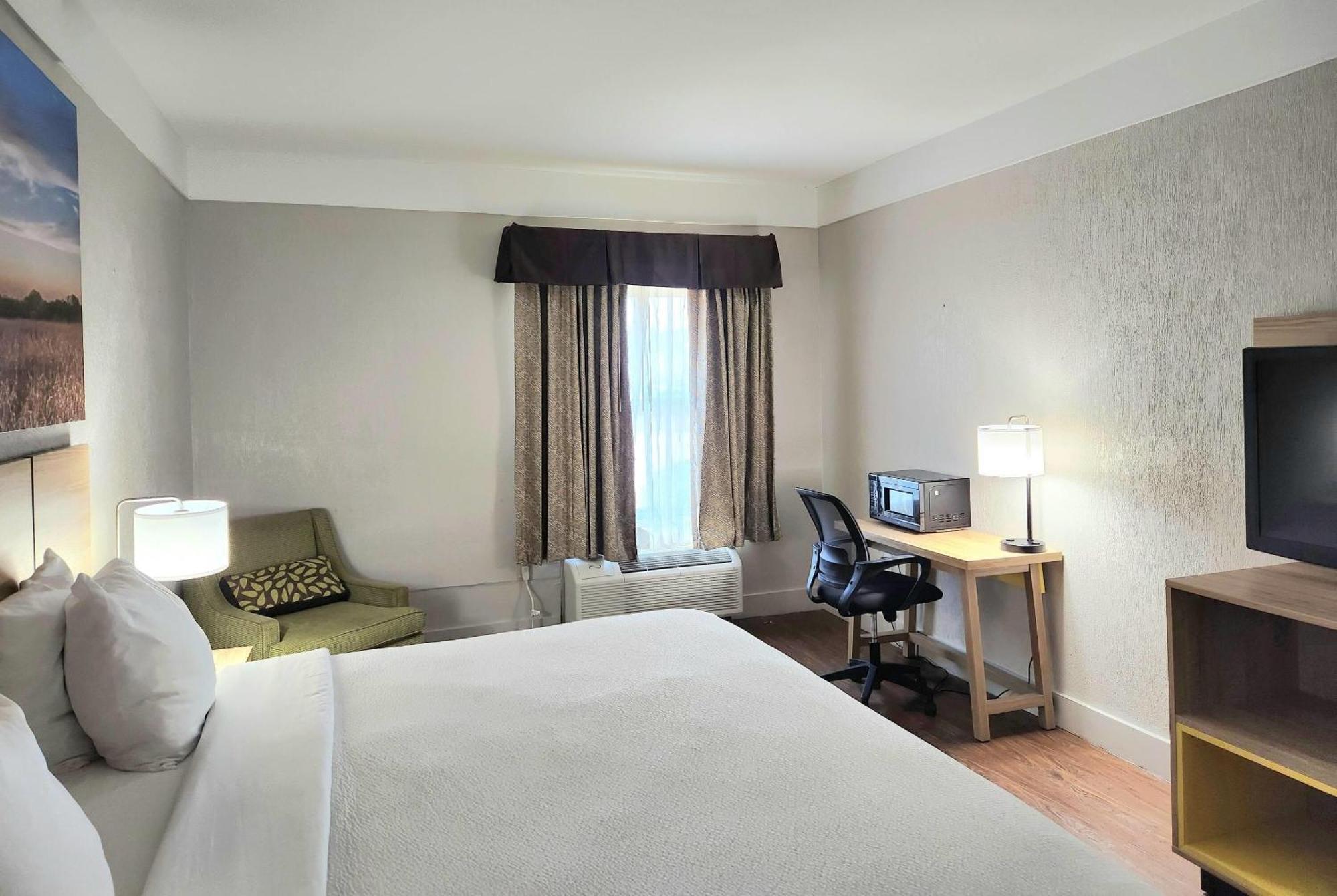 Days Inn By Wyndham Denham Springs-Baton Rouge East מראה חיצוני תמונה